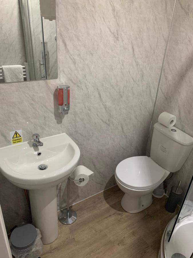 Rooms At The Inn 雷特福德 外观 照片